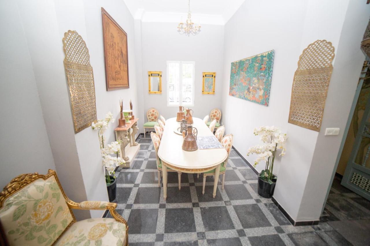 Casa Xanadu Seville - 6 Bedroom Andalusian Home With Terraces エクステリア 写真