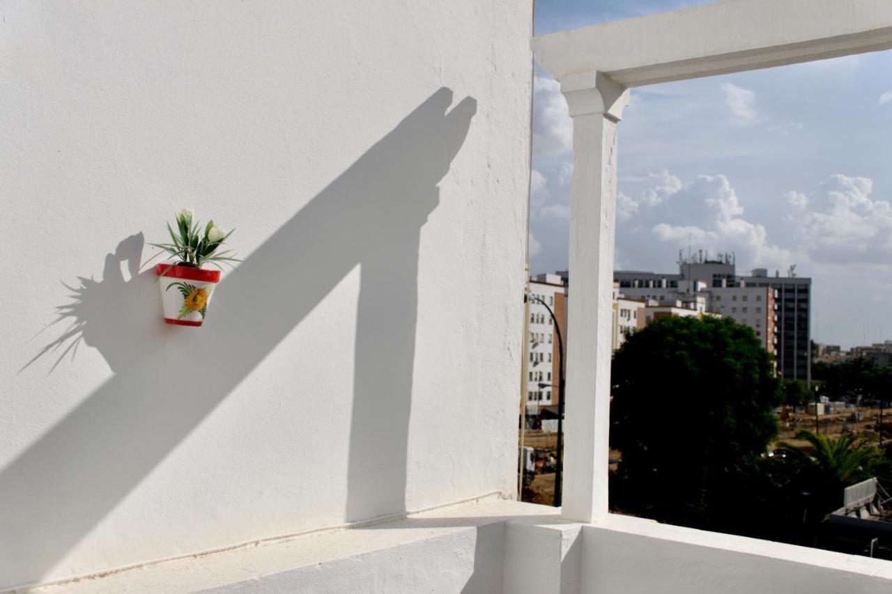 Casa Xanadu Seville - 6 Bedroom Andalusian Home With Terraces エクステリア 写真