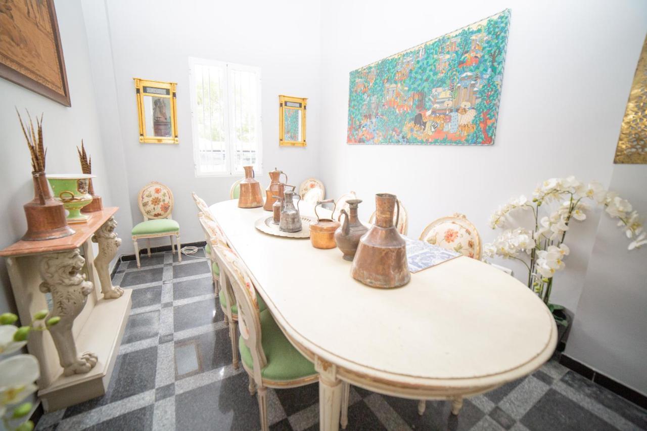 Casa Xanadu Seville - 6 Bedroom Andalusian Home With Terraces エクステリア 写真